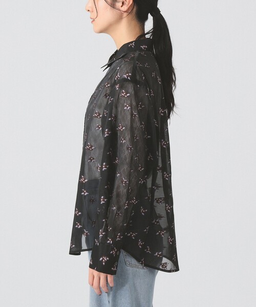 Ray BEAMS(レイビームス)の「【4/2値下げ】シアー フラワー ジャカード シャツ(シャツ/ブラウス・レディース・ダークブラウン/ブラック・ONE SIZE)」の4枚目の写真