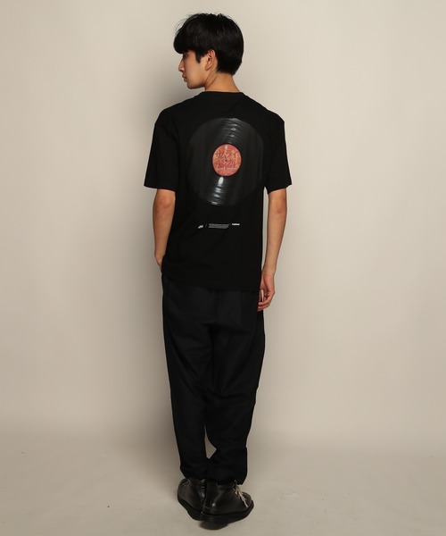 YEN TOWN MARKET(イェンタウンマーケット)の「【SAMURAI CHAMPLOO】サムライチャンプルー × ヌジャベス Vinyl Tシャツ(Tシャツ/カットソー・メンズ・ブラック/ホワイト・XL/L/M)」の8枚目の写真