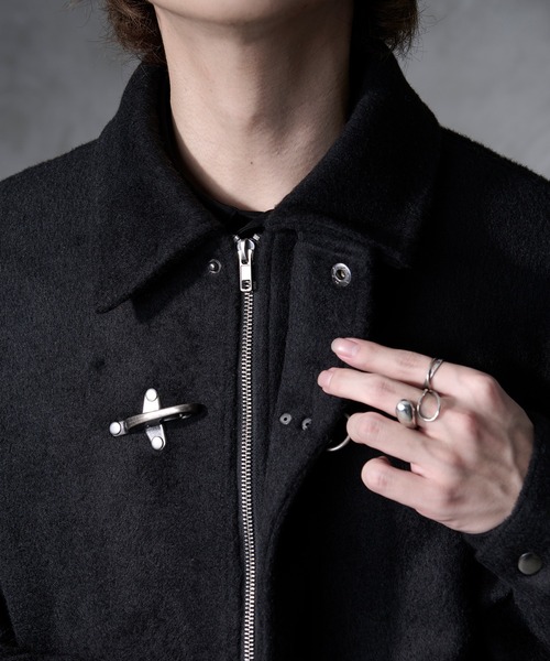 Ellno Loset(エルノロゼット)の「【Ryoooコラボ】ファイヤーマンバックルメルトンボリュームブルゾン(ブルゾン・メンズ・チャコールグレー/ブラック・LARGE/MEDIUM/SMALL)」の11枚目の写真