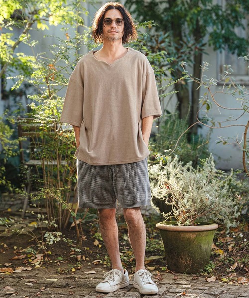 CAMBIO（カンビオ）の「mt10156- キーネックパイルカットソー 半袖カットソー(CMB-R0203)（Tシャツ/カットソー・メンズ・ベージュ/グレー/ホワイト/ブラック・L/M/S）」の11枚目の写真