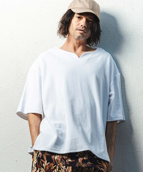 CAMBIO（カンビオ）の「mt10156- キーネックパイルカットソー 半袖カットソー(CMB-R0203)（Tシャツ/カットソー・メンズ・ベージュ/グレー/ホワイト/ブラック・L/M/S）」の17枚目の写真
