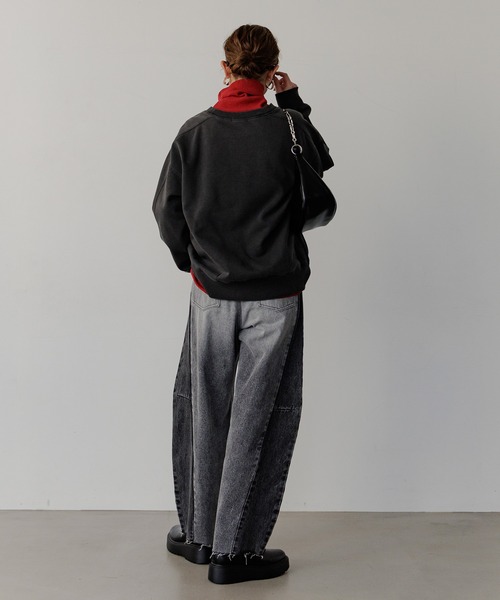 BAYFLOW(ベイフロー)の「セパレートバレルデニム(デニムパンツ・レディース・ライトブルー/ブラック・SMALL/MEDIUM/LARGE/X-SMALL)」の19枚目の写真