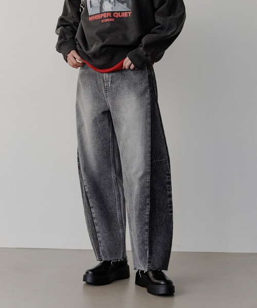 BAYFLOW(ベイフロー)の「セパレートバレルデニム(デニムパンツ・レディース・ライトブルー/ブラック・SMALL/MEDIUM/LARGE/X-SMALL)」の20枚目の写真