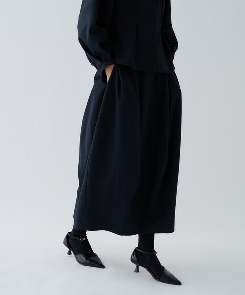 cloenc（クロエンス）の「【セットアップ／オケージョン／マシンウォッシュ】コクーンツイルスカート（スカート・レディース・ネイビー/オフホワイト/ブラック・01/02/03）」の7枚目の写真