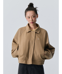 Bb' BENETTON（ビーフラットベネトン）の「ビーフラットブルゾンジャケット (ベージュ)（ブルゾン）」