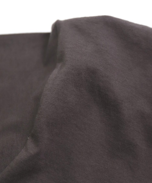 ALWEL（オルウエル）の「[ALWEL] MOCK NECK TEE（Tシャツ/カットソー・レディース・ブラウン/ブラック・M）」の10枚目の写真