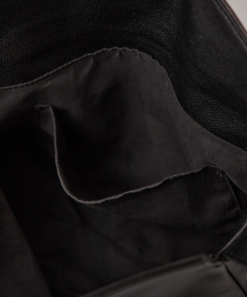 Lui's（ルイス）の「カバーショルダーバッグ（ショルダーバッグ・メンズ・ブラック/ブラック系その他・FREE）」の14枚目の写真