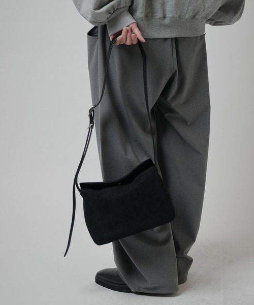 Lui's（ルイス）の「カバーショルダーバッグ（ショルダーバッグ・メンズ・ブラック/ブラック系その他・FREE）」の16枚目の写真