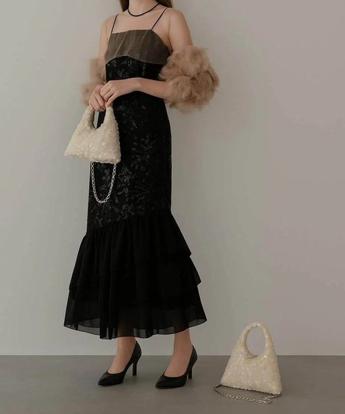 LA VORAGINE(ラ ヴォラジネ)の「2WAYチェーンショルダー ハンドバッグ/クラッチバッグ 結婚式 入学式 卒業式 成人式 パーティー セレモニー(クラッチバッグ・レディース・アイボリー/ブラック・FREE)」の3枚目の写真