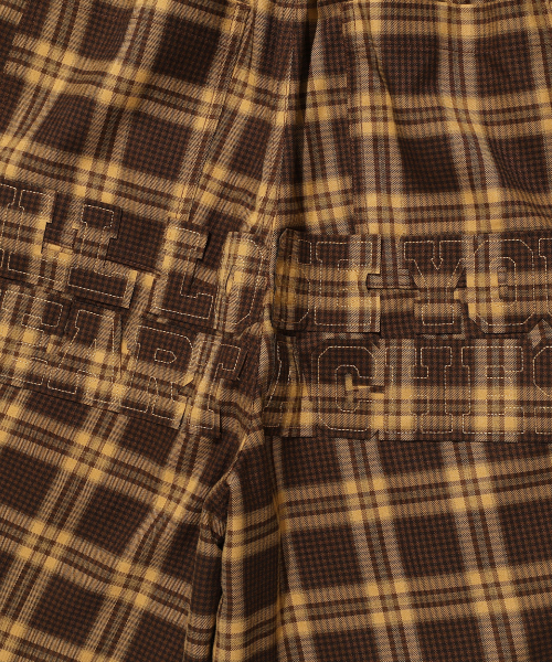 NICE GHOST CLUB(ナイスゴーストクラブ)の「CHECK PARACHUTE CARGO SHORTS_BROWN(NG2ESUPA60A)(その他パンツ・レディース・ブラウン・L/M)」の6枚目の写真