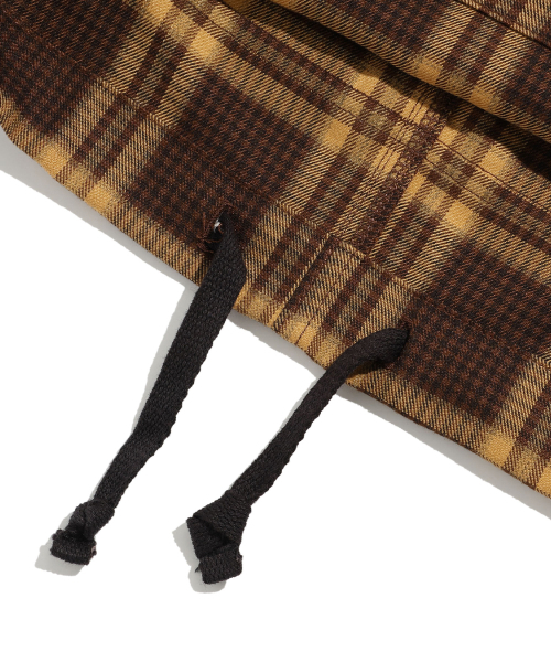 NICE GHOST CLUB(ナイスゴーストクラブ)の「CHECK PARACHUTE CARGO SHORTS_BROWN(NG2ESUPA60A)(その他パンツ・レディース・ブラウン・L/M)」の8枚目の写真