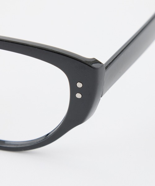 one after another NICE CLAUP(ワンアフターアナザーナイスクラップ)の「チャーム付き眼鏡/レンズなし(メガネ・レディース・ブラック・FREE)」の3枚目の写真