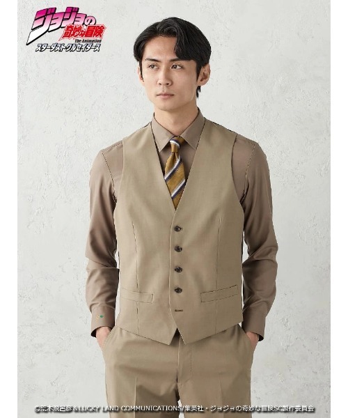 Perfect Suit FActory(パーフェクトスーツファクトリー)の「アニメ『ジョジョの奇妙な冒険 スターダストクルセイダース』セットアップベスト【DIO】(スーツベスト・メンズ・ベージュ・L/M/S/SS/3L/LL)」の1枚目の写真