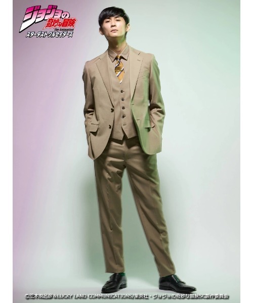 Perfect Suit FActory(パーフェクトスーツファクトリー)の「アニメ『ジョジョの奇妙な冒険 スターダストクルセイダース』セットアップベスト【DIO】(スーツベスト・メンズ・ベージュ・L/M/S/SS/3L/LL)」の10枚目の写真
