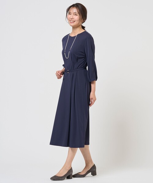 J.PRESS(ジェイプレス)の「トリアセスムース フレア ワンピース(ワンピース・レディース・ライトグレー系/ネイビー系/グレー系・T15/T13)」の6枚目の写真