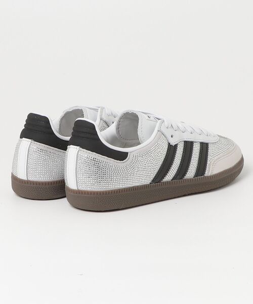 adidas(アディダス)の「サンバOG / SAMBA OG / アディダスオリジナルス adidas Originals(スニーカー・レディース・ホワイト・26.0cm/25.5cm/29.0cm/28.5cm/28.0cm/25.0cm/24.5cm/24.0cm/23.5cm/23.0cm/22.5cm/27.5cm/22.0cm/27.0cm/26.5cm)」の10枚目の写真