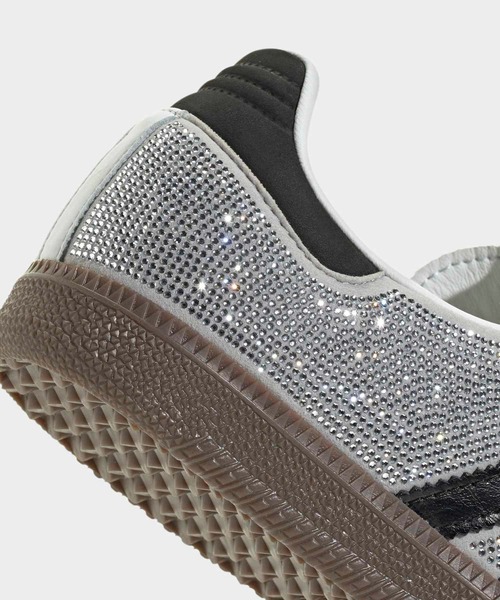 adidas(アディダス)の「サンバOG / SAMBA OG / アディダスオリジナルス adidas Originals(スニーカー・レディース・ホワイト・26.0cm/25.5cm/29.0cm/28.5cm/28.0cm/25.0cm/24.5cm/24.0cm/23.5cm/23.0cm/22.5cm/27.5cm/22.0cm/27.0cm/26.5cm)」の8枚目の写真