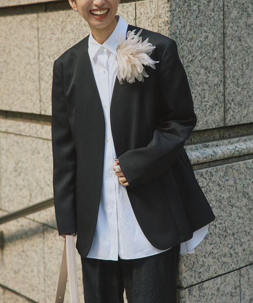 VERMEIL par iena(ヴェルメイユパーイエナ)の「ドライツイルノーカラージャケット(ノーカラージャケット・レディース・ブラック・40/38/36)」の13枚目の写真