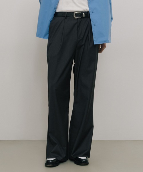 LURAKU（ルラク）の「【LURAKU】one tuck flare slacks / 1タックフレアスラックス（スラックス・メンズ・グレー/ブラック・SMALL/MEDIUM/LARGE）」の3枚目の写真