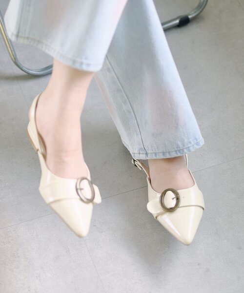 Kastane（カスタネ）の「ラインベルトパンプス（パンプス・レディース・ブラック/アイボリー/ベージュ・36/37/38）」の11枚目の写真