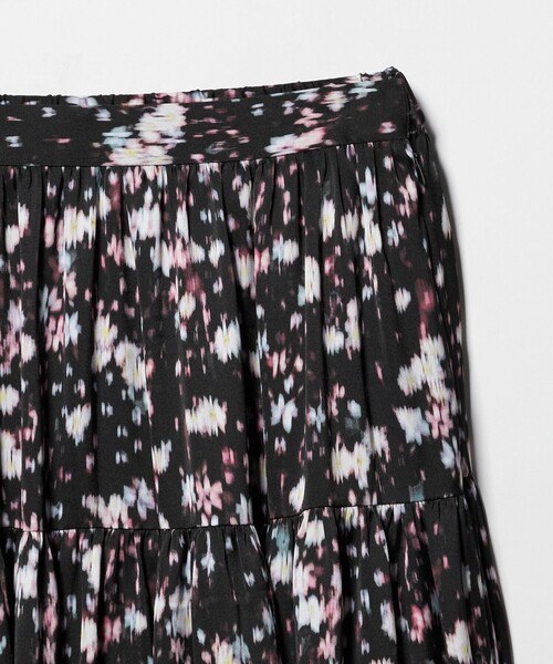 UNITED ARROWS（ユナイテッドアローズ）の「サテン フラワープリント スカート ‐ウォッシャブル‐（スカート・レディース・その他7/その他3・36/38）」の13枚目の写真