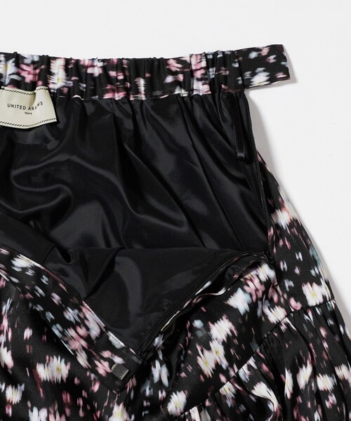 UNITED ARROWS（ユナイテッドアローズ）の「サテン フラワープリント スカート ‐ウォッシャブル‐（スカート・レディース・その他7/その他3・36/38）」の14枚目の写真