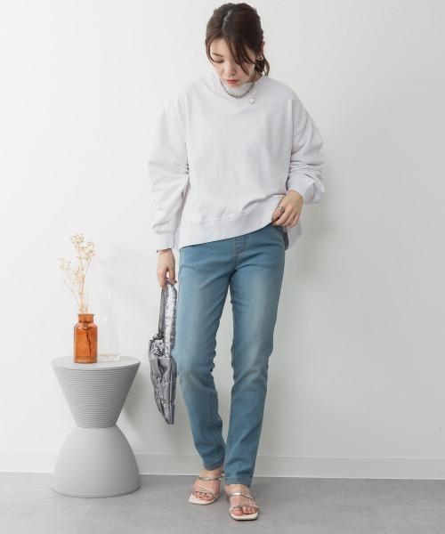 aity（アイティ）の「M-4L ストレッチ スリムデニムパンツ（デニムパンツ・レディース・ワンウォッシュ/ブルー/ネイビー・M/L/LL/3L/4L）」の3枚目の写真