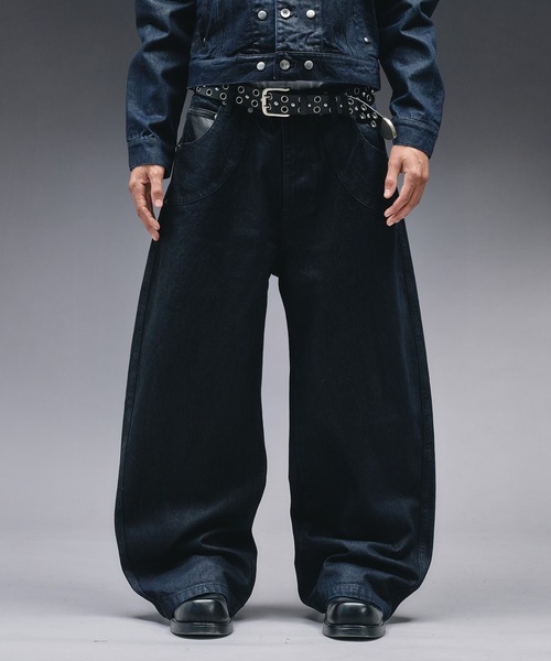 ANDER HUNK(アンダーハンク)の「14oz Wax Coated Curve Denim / 14オンスワックスコーティングカーブデニム(デニムパンツ・メンズ・インディゴブルー/ブラック・SMALL/MEDIUM/LARGE)」の2枚目の写真