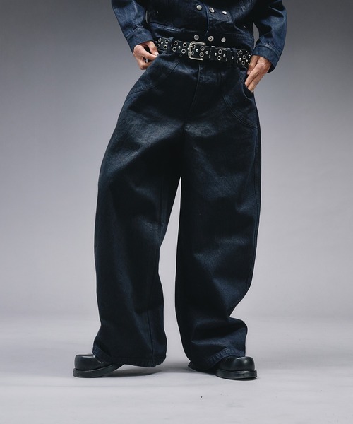 ANDER HUNK(アンダーハンク)の「14oz Wax Coated Curve Denim / 14オンスワックスコーティングカーブデニム(デニムパンツ・メンズ・インディゴブルー/ブラック・SMALL/MEDIUM/LARGE)」の4枚目の写真