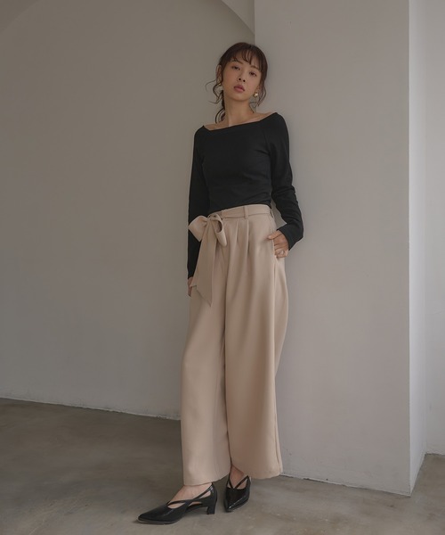 SOELA(ソエラ)の「【INGNI SOELA】カップ付オフショルトップス/WEB限定(Tシャツ/カットソー・レディース・ブラック/オフホワイト・FREE)」の10枚目の写真
