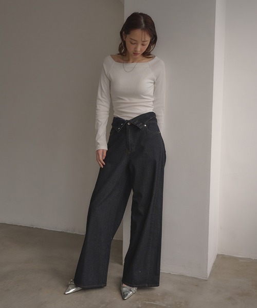 SOELA(ソエラ)の「【INGNI SOELA】カップ付オフショルトップス/WEB限定(Tシャツ/カットソー・レディース・ブラック/オフホワイト・FREE)」の17枚目の写真