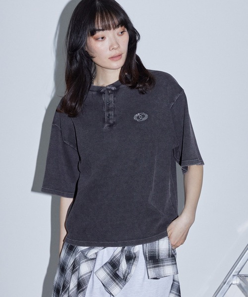 Anchor Smith(アンカー スミス)の「ヴィンテージ加工 ラインストーン へンリーネック ワッフル半袖Tシャツ(Tシャツ/カットソー・レディース・ネイビー/ブラウン/レッド/ブラック/グレー・M/L)」の13枚目の写真