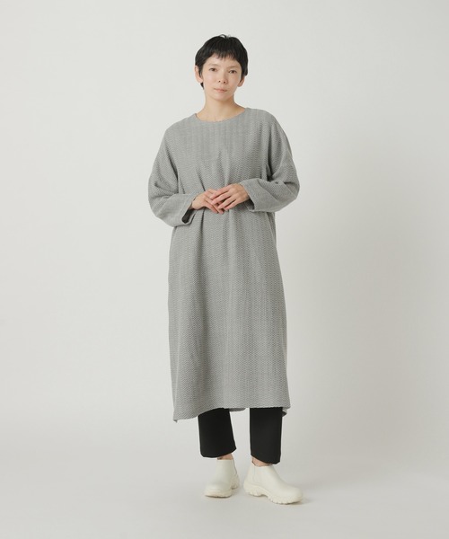 Plantation(プランテーション)の「ウォームへリン / ワンピース / P(ワンピース・レディース・ライトグレー・M size)」の3枚目の写真