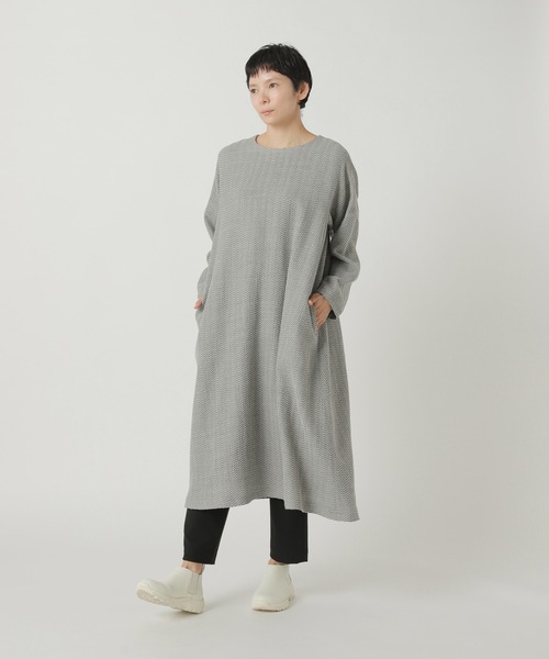 Plantation(プランテーション)の「ウォームへリン / ワンピース / P(ワンピース・レディース・ライトグレー・M size)」の2枚目の写真