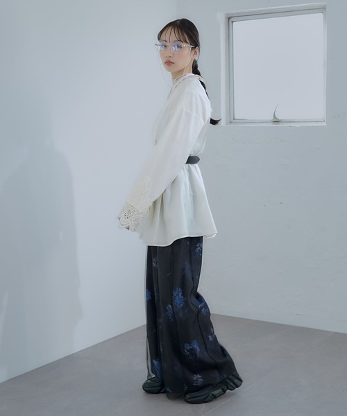 HARE（ハレ）の「フラワーシアーレイヤーパンツ(HARE)（その他パンツ・レディース・ホワイト/ブラック・FREE）」の5枚目の写真