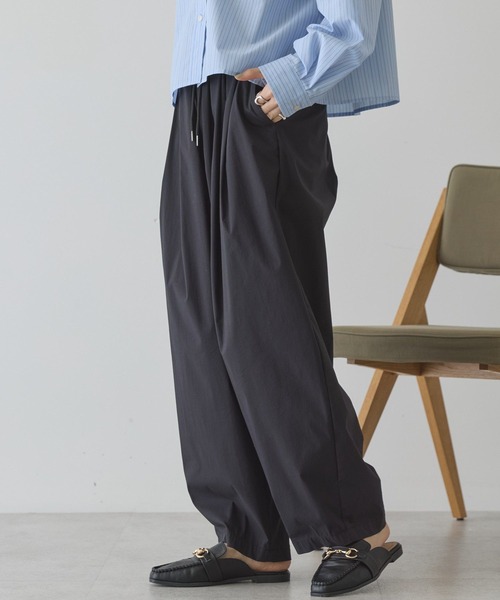 AMERICAN HOLIC(アメリカンホリック)の「ナイロンドロストタックパンツ(その他パンツ・レディース・カーキ/ブラック/オフホワイト・L/M)」の16枚目の写真