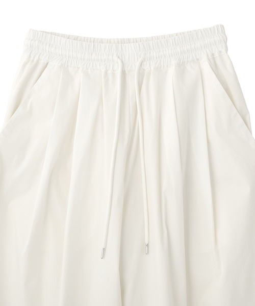 AMERICAN HOLIC(アメリカンホリック)の「ナイロンドロストタックパンツ(その他パンツ・レディース・カーキ/ブラック/オフホワイト・L/M)」の8枚目の写真