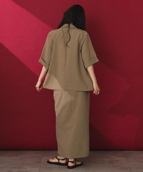 SENSE OF PLACE by URBAN RESEARCH(センスオブプレイスバイアーバンリサーチ)の「『一部WEB限定カラー』『UR TECH DRYLUXE』リネンライクジャケット(テーラードジャケット・レディース・ベージュ/ライトベージュ/チャコールグレー/ネイビー/ブラウン・ONE)」の14枚目の写真