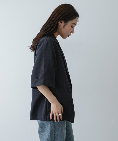 SENSE OF PLACE by URBAN RESEARCH（センスオブプレイスバイアーバンリサーチ）の「UR TECH リネンライクジャケット（テーラードジャケット・レディース・ベージュ/ライトベージュ/チャコールグレー・ONE）」の5枚目の写真