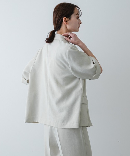 SENSE OF PLACE by URBAN RESEARCH（センスオブプレイスバイアーバンリサーチ）の「UR TECH リネンライクジャケット（テーラードジャケット・レディース・ベージュ/ライトベージュ/チャコールグレー・ONE）」の19枚目の写真