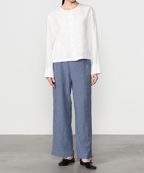 ORCIVAL（オーシバル）の「ORCIVAL | リネン クルーネックカーディガン WOMEN（ノーカラージャケット・レディース・オフホワイト/ネイビー・1）」の15枚目の写真