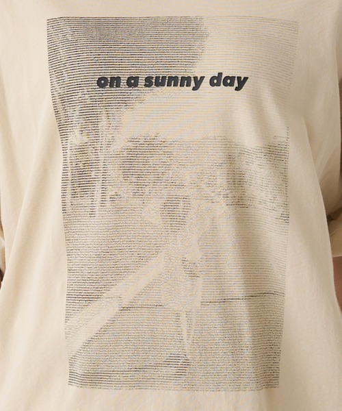 PUAL CE CIN(ピュアルセシン)の「テキストアートプリントTシャツ(Tシャツ/カットソー・レディース・オフホワイト/ベージュ/モカ・FREE)」の6枚目の写真