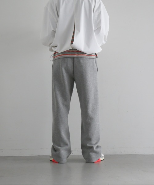 entire studios(エンタイアスタジオ)の「ENTIRE STUDIOS Straight leg sweatpant(スウェットパンツ・メンズ・ブラック/ヘザーグレー/グレー・SMALL/MEDIUM)」の13枚目の写真