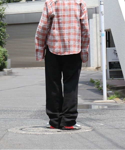 entire studios(エンタイアスタジオ)の「ENTIRE STUDIOS Straight leg sweatpant(スウェットパンツ・メンズ・ブラック/ヘザーグレー/グレー・SMALL/MEDIUM)」の21枚目の写真