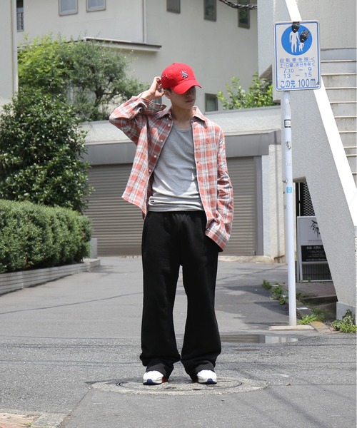 entire studios(エンタイアスタジオ)の「ENTIRE STUDIOS Straight leg sweatpant(スウェットパンツ・メンズ・ブラック/ヘザーグレー/グレー・SMALL/MEDIUM)」の19枚目の写真