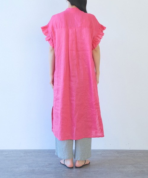 yuni(ユニ )の「60/1Linen gather sleeves one-piece(ワンピース・レディース・ピンク/ブラック/ブルー/アイボリー・FREE)」の7枚目の写真