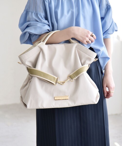 quaranciel（カランシエル）の「quaranciel: ラインベルト 2way ショルダー トート バッグ（A4対応）（トートバッグ・レディース・ブラック/ベージュ/ナチュラル・ONE SIZE）」の3枚目の写真