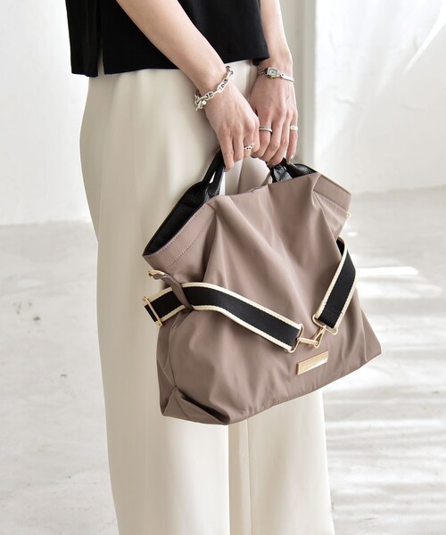 quaranciel（カランシエル）の「quaranciel: ラインベルト 2way ショルダー トート バッグ（A4対応）（トートバッグ・レディース・ブラック/ベージュ/ナチュラル・ONE SIZE）」の22枚目の写真