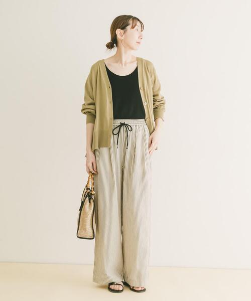 ITEMS URBANRESEARCH（アイテムズ アーバンリサーチ）の「Vネックオーバーカーディガン(楽着シリーズ)（ニット/セーター・レディース・オフホワイト/ブラック/ベージュ/レッド・FREE）」の18枚目の写真