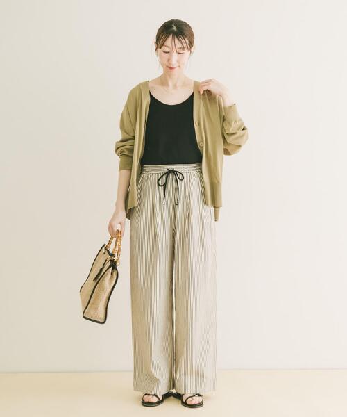 ITEMS URBANRESEARCH（アイテムズ アーバンリサーチ）の「Vネックオーバーカーディガン(楽着シリーズ)（ニット/セーター・レディース・オフホワイト/ブラック/ベージュ/レッド・FREE）」の17枚目の写真